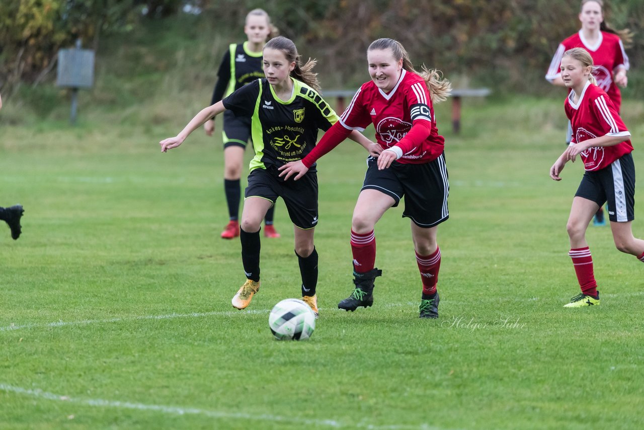 Bild 209 - B-Juniorinnen SG Mittelholstein - SV Frisia 03 Risum-Lindholm : Ergebnis: 1:12